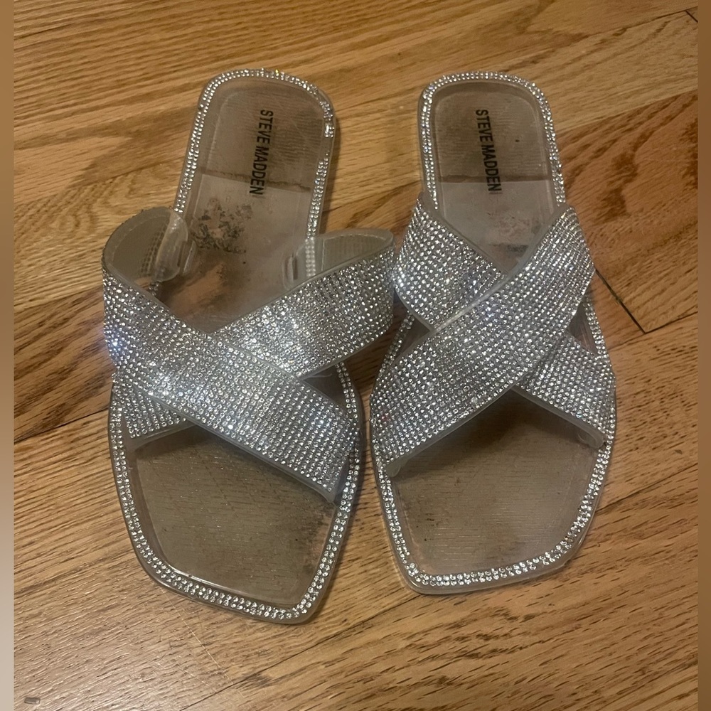 Steve Madden Kabili Rhinestone Jelly
Clear Slides Sandals | Size 9
